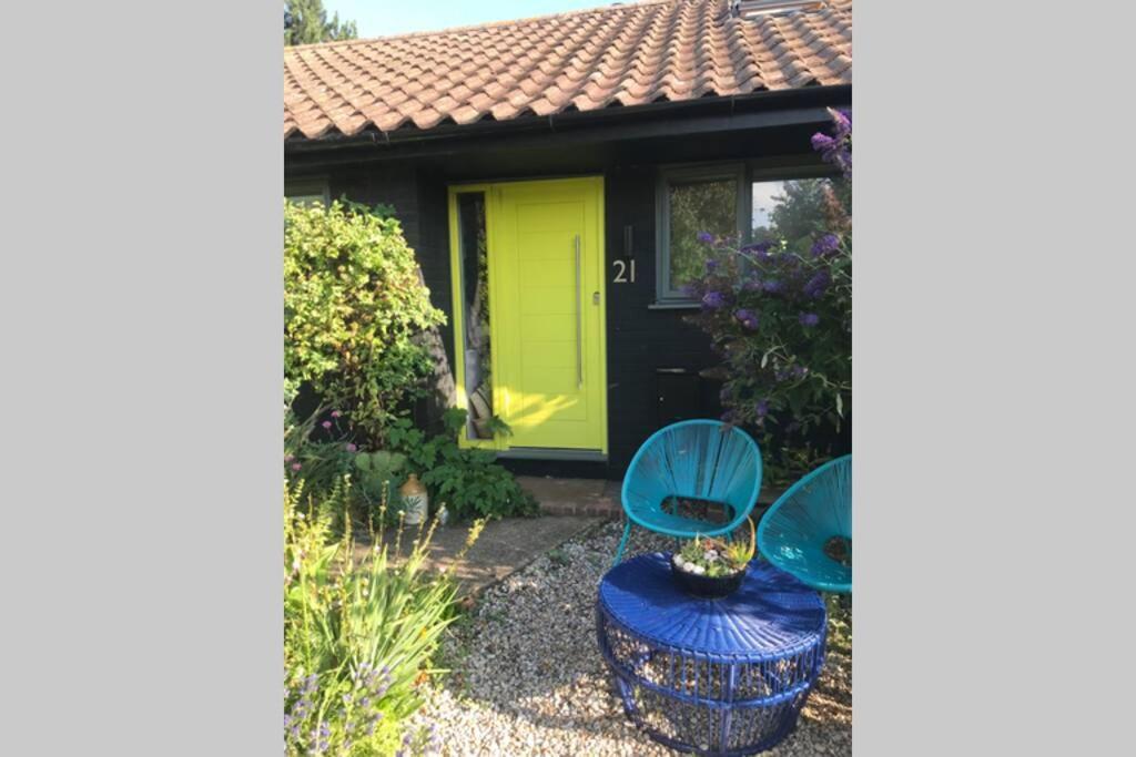 The Yellow Door Whitstable - Peaceful Retreat Close To Beach ภายนอก รูปภาพ