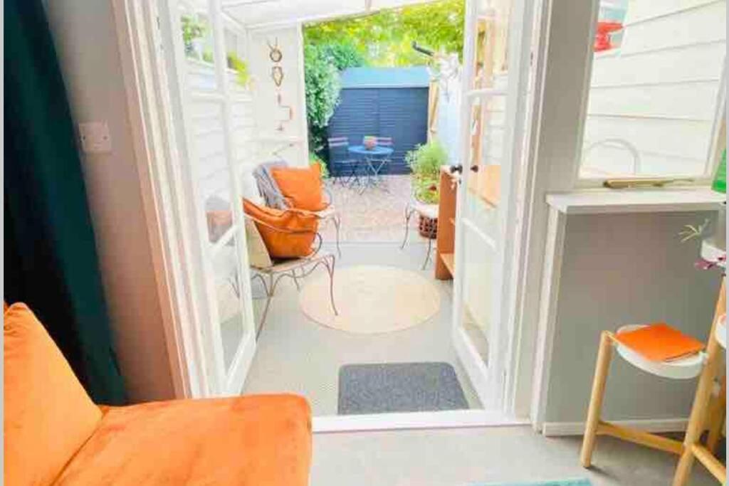 The Yellow Door Whitstable - Peaceful Retreat Close To Beach ภายนอก รูปภาพ