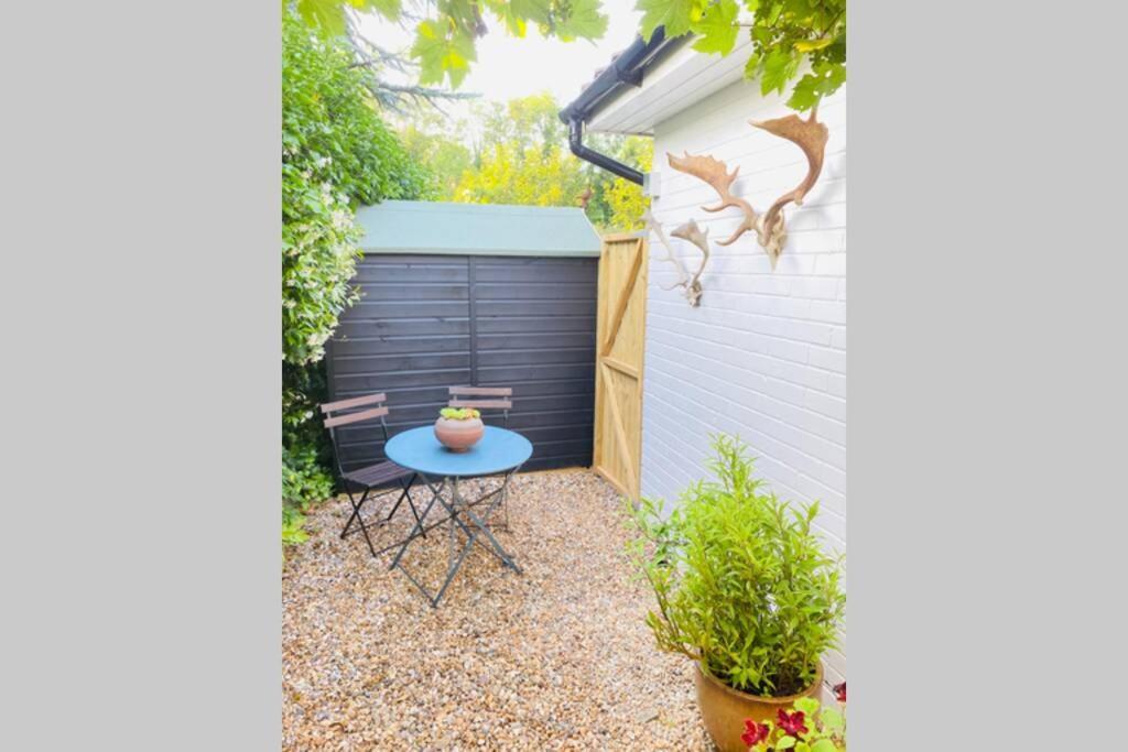 The Yellow Door Whitstable - Peaceful Retreat Close To Beach ภายนอก รูปภาพ
