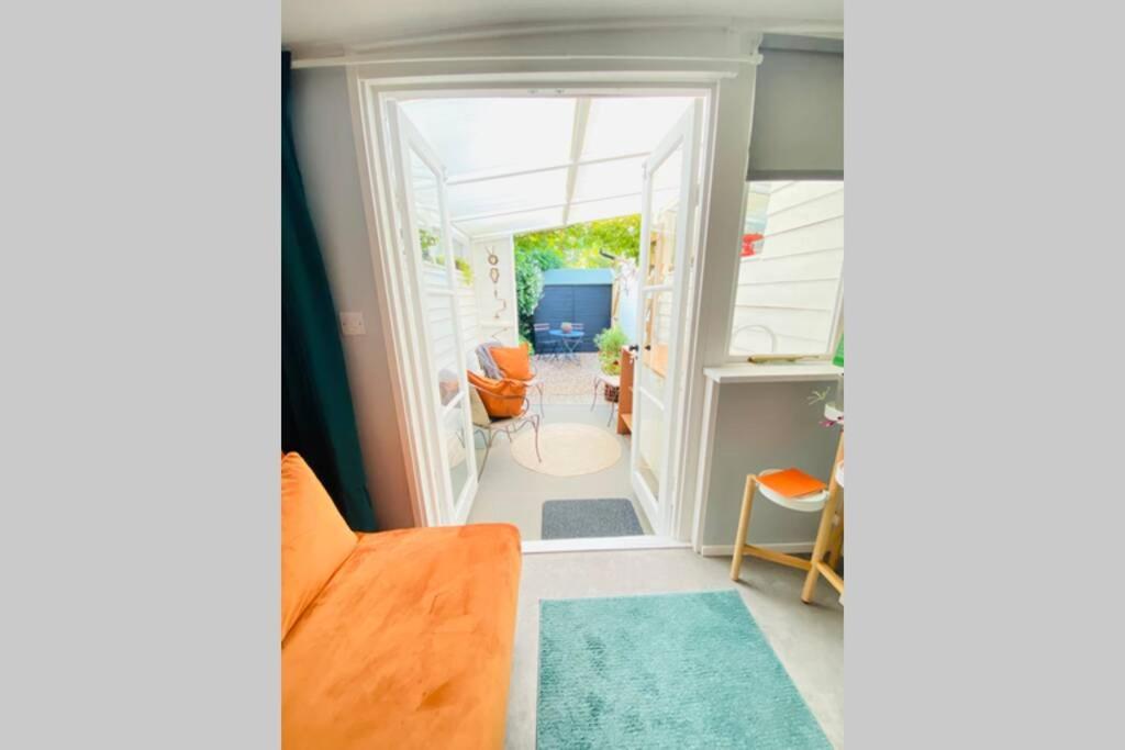 The Yellow Door Whitstable - Peaceful Retreat Close To Beach ภายนอก รูปภาพ